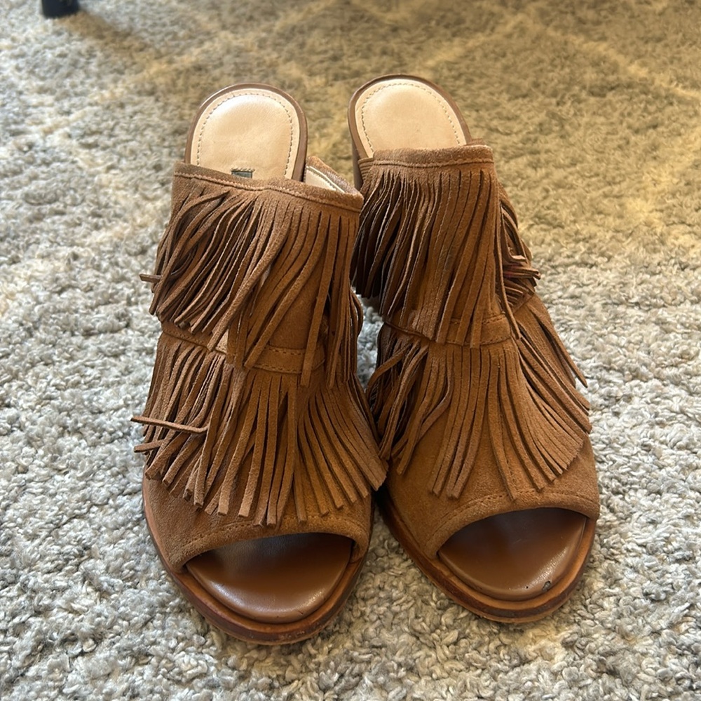 French Connection Fringe Heels Size 8.5